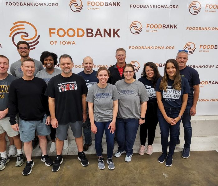 Foster Group volunteers at Food Bank of Iowa
