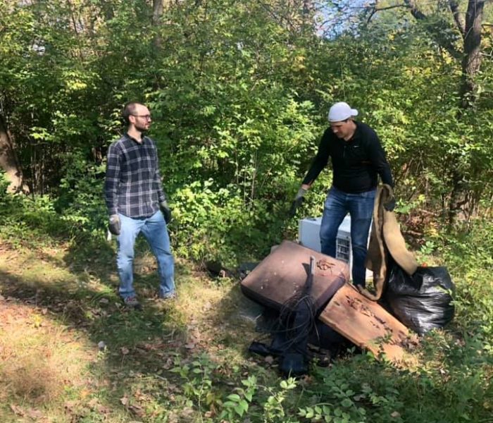 Garbage clean up at the Freedom for Youth Volunteer Day for the Foster Group Team